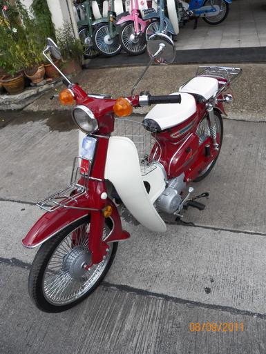 6. C90..สีแดงมุข..(คันที่6)..งานชุบปัดเงา..ภาษีปี55+พ รบ+ชุดโอน..22000